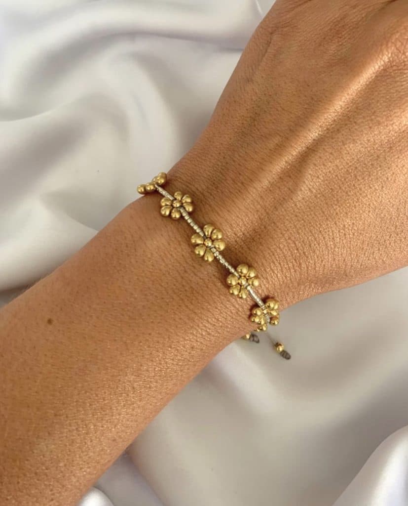 Pulsera Flores Dorado y Plateado